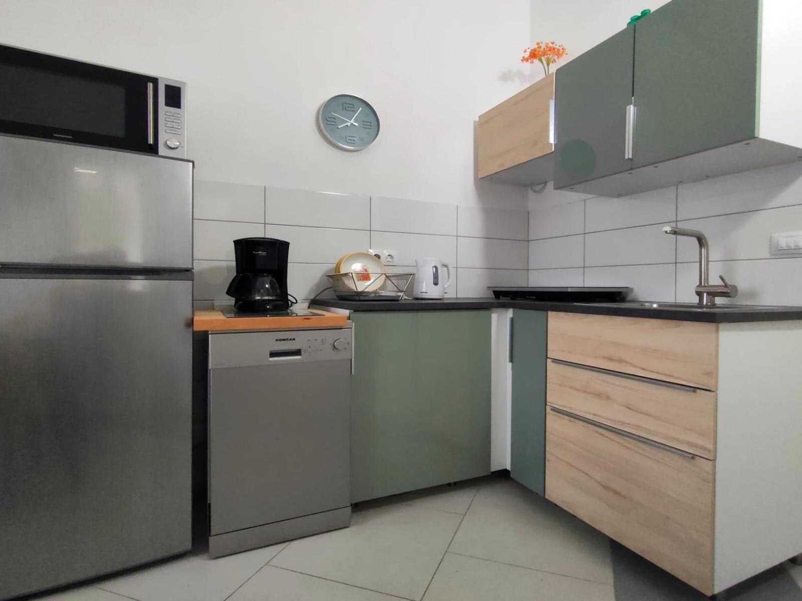 Rafael Apartments Медулин Екстериор снимка