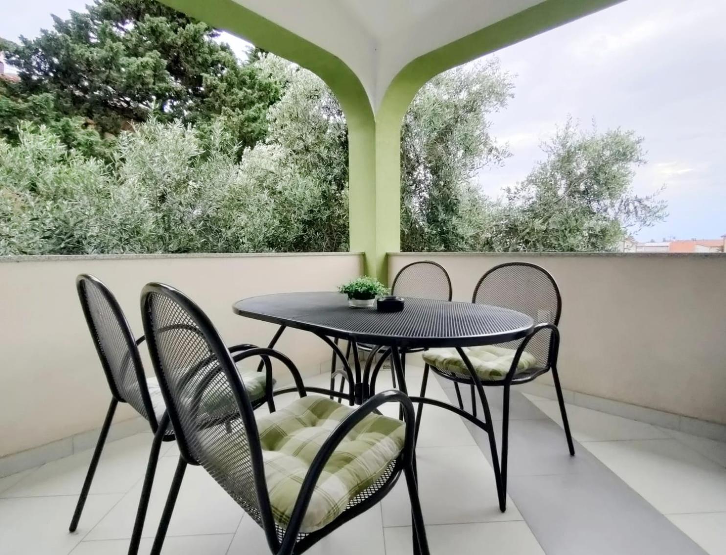 Rafael Apartments Медулин Екстериор снимка