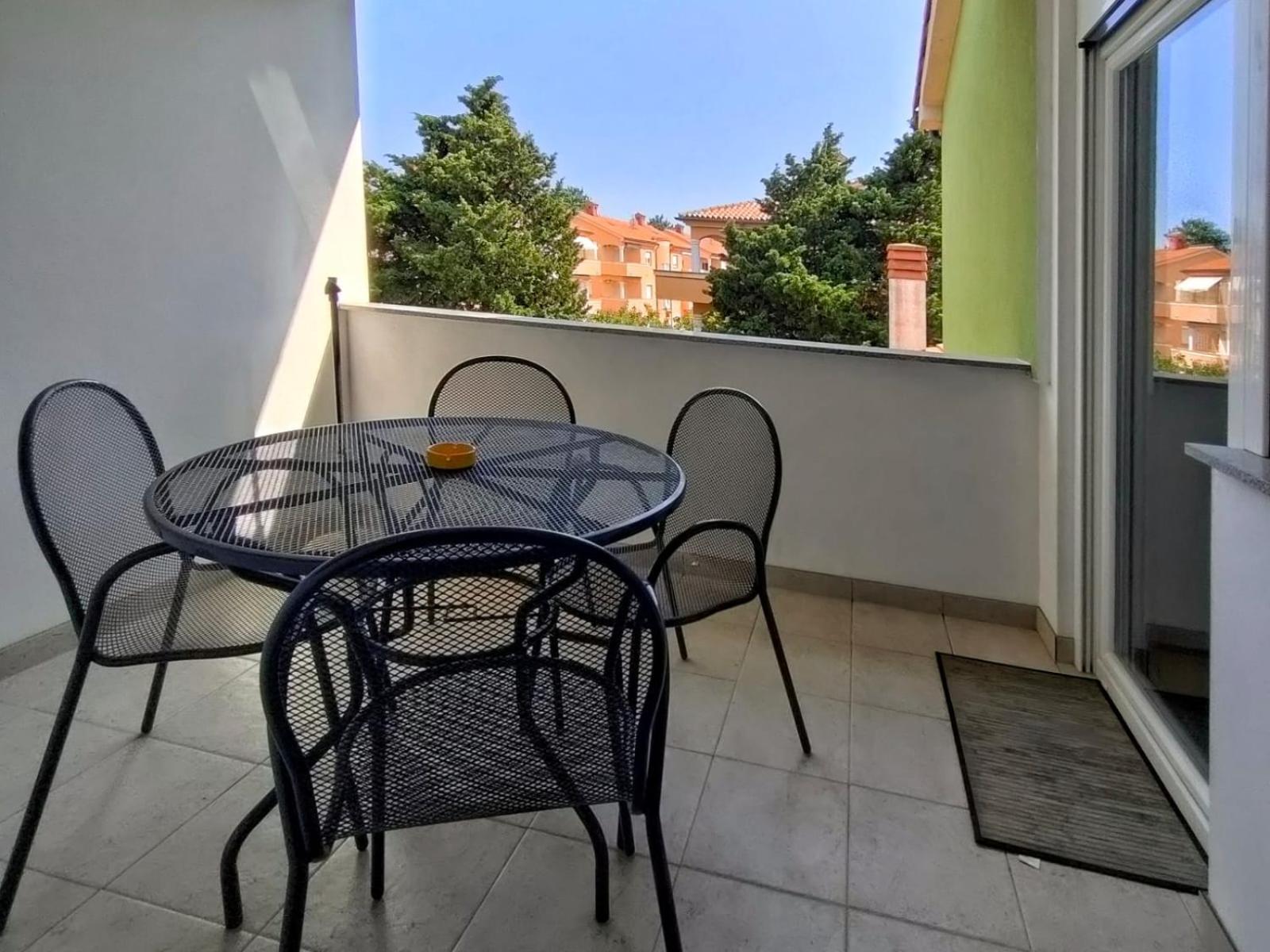 Rafael Apartments Медулин Екстериор снимка